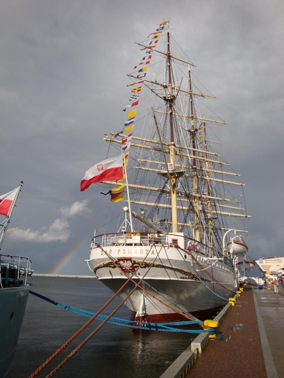 Mirella Centrum Gdyni Gdynia Eksteriør bilde